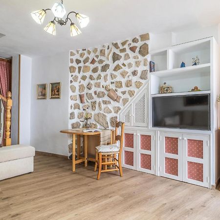 Stunning Home In Gaucin With Wifi Exterior photo